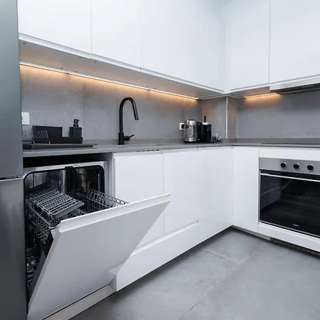 Apartamento Modern 2 Bed Sea View Pool Access Costa Adeje (Tenerife)